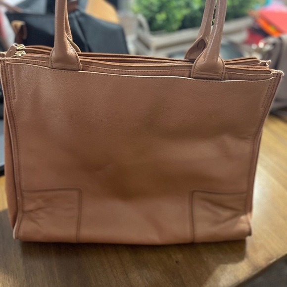 Tory Burch Tote Bag - Picture 10 of 12